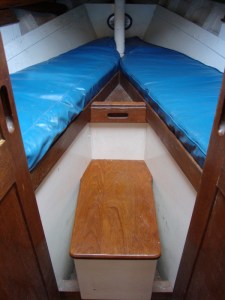 Aft Cabin (the wooden in the middle sometimes contains a heads but, in Drumler has a back-up battery)